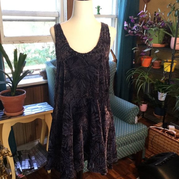 Free People burnt out fabric velvet mini dress - Picture 1 of 7
